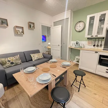 Apartment Tristan De Yourhosthelper